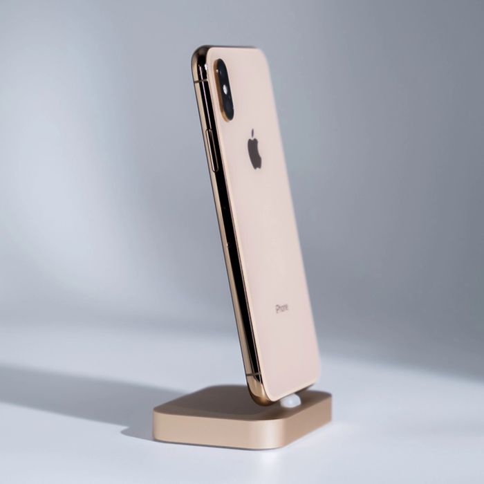 Продается Iphone XS 64 гб