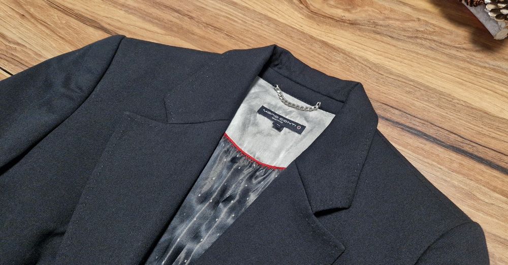 Дамско сако размер 40