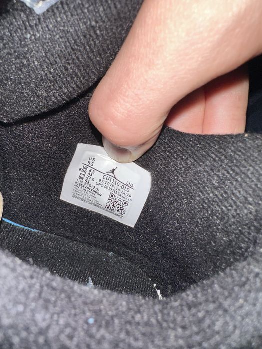 Jordan 4 Retro Black Cat