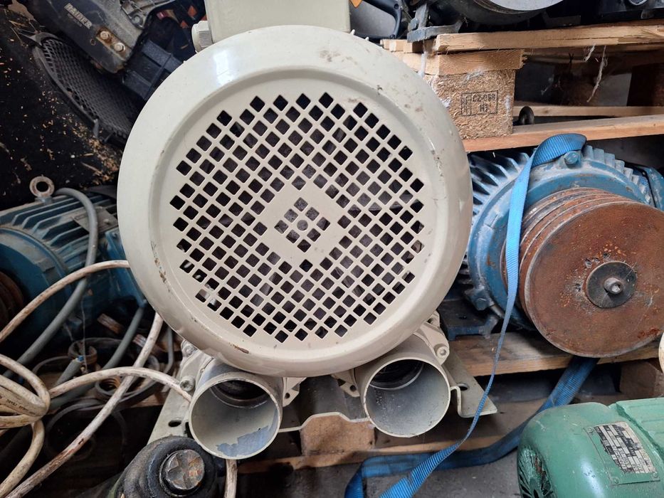 вакуум помпа  въздуходувка