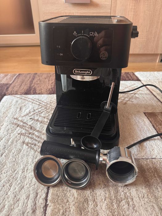Espressor manual DELONGHI Stilosa EC230.BK