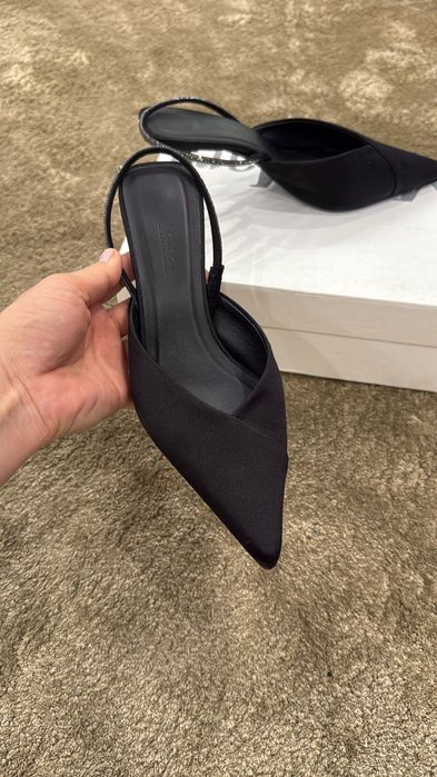 Продам оригинальные туфли MaxMara