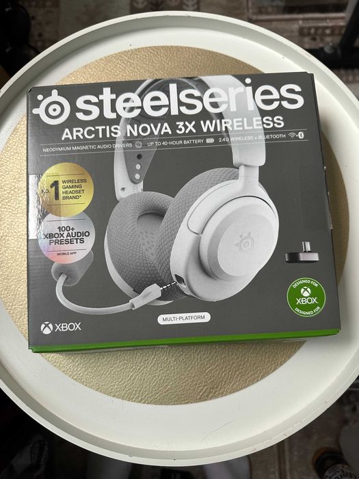 Casti SteelSeries Arctis Nova 3X Wireless White