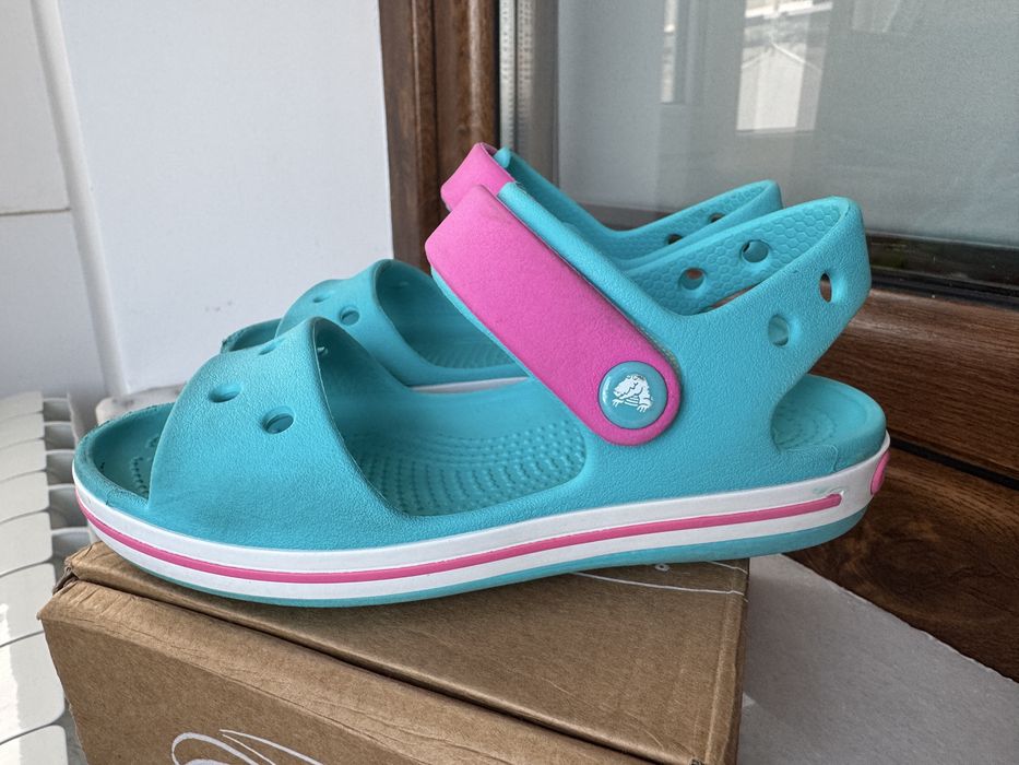 Sandale crocs c 11