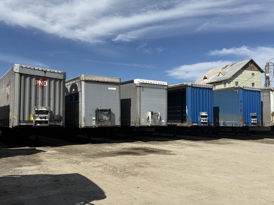 REDUCERI MARI !!! Semiremorci Mega si Capete tractor