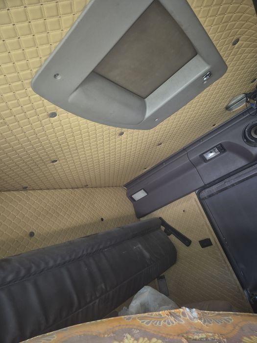 Продам кабину рено