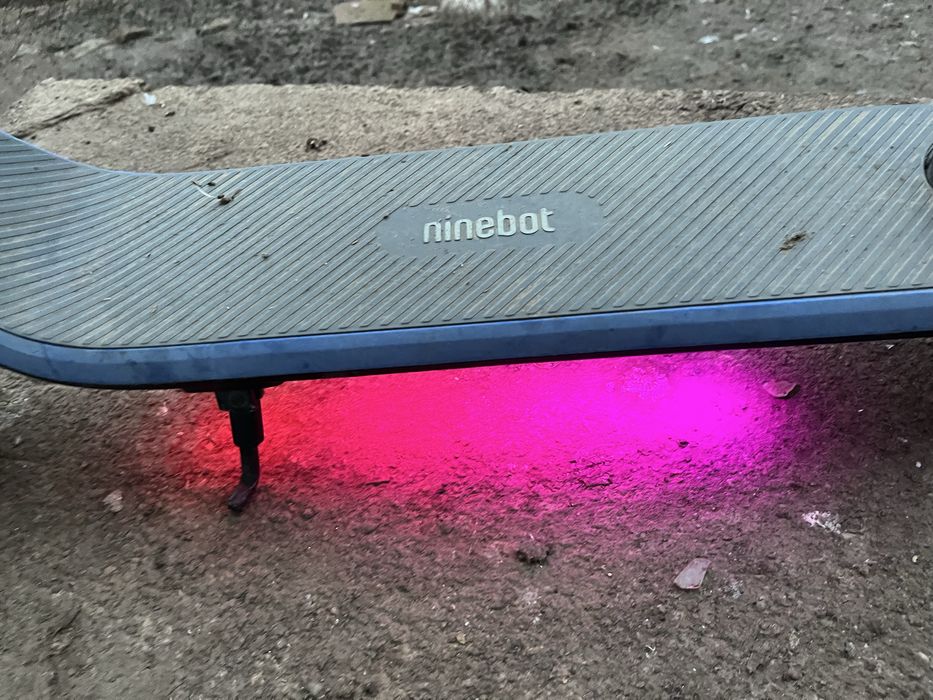 Vând trotinetă electrică pentru copii