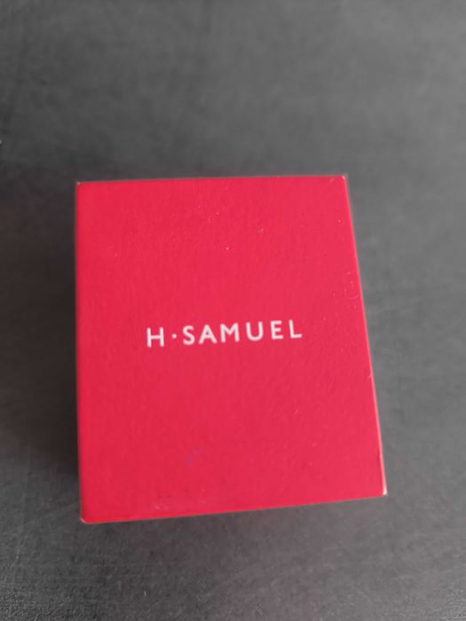 Сребърно колие - ново, в бижутерийна кутийка