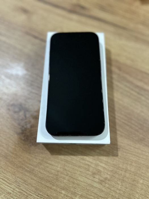 Iphone 16 pro Black