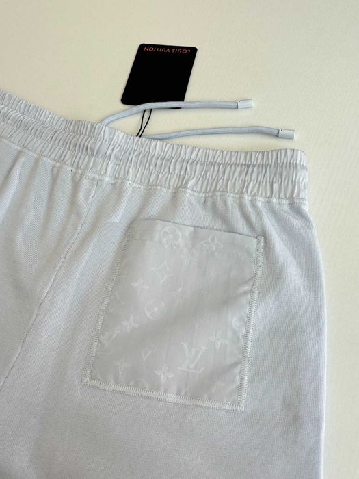 Pantaloni scurti Louis Vuitton Premium