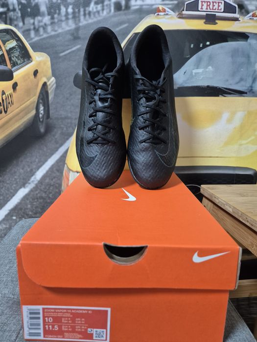 Обувки  Nike и Adidas