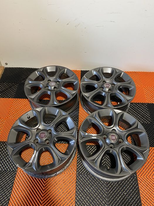 Jante originale Fiat Punto , 500L pe 16