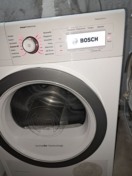 Uscator de rufe Bosch Home Profesional