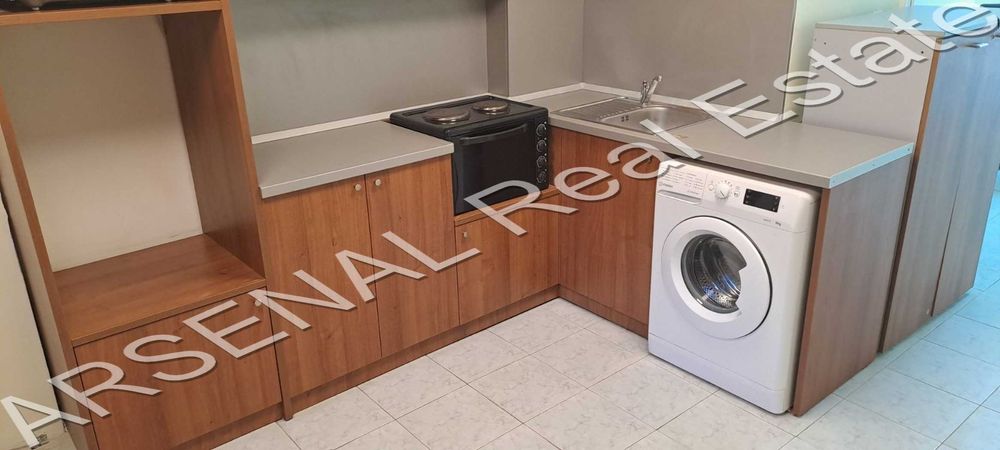 Дава се под наем Офис в София, Център - 47 кв.м за 398.82 € - Снимка #1