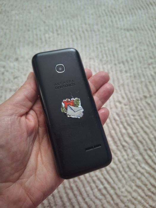 Telefon Alcatel OneTouch.
