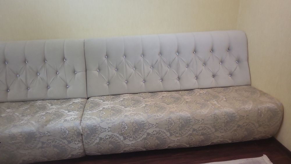 Продам диаан в отличном состояние