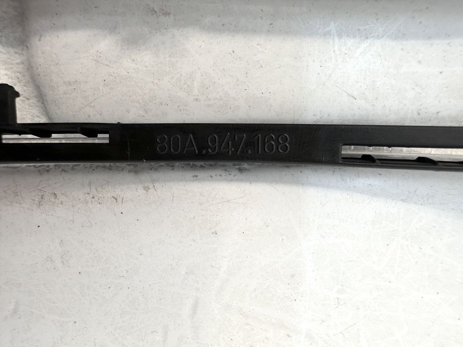 Амбиентно осветление AUDI Q5 SQ5 FY 80A947168 80A947167