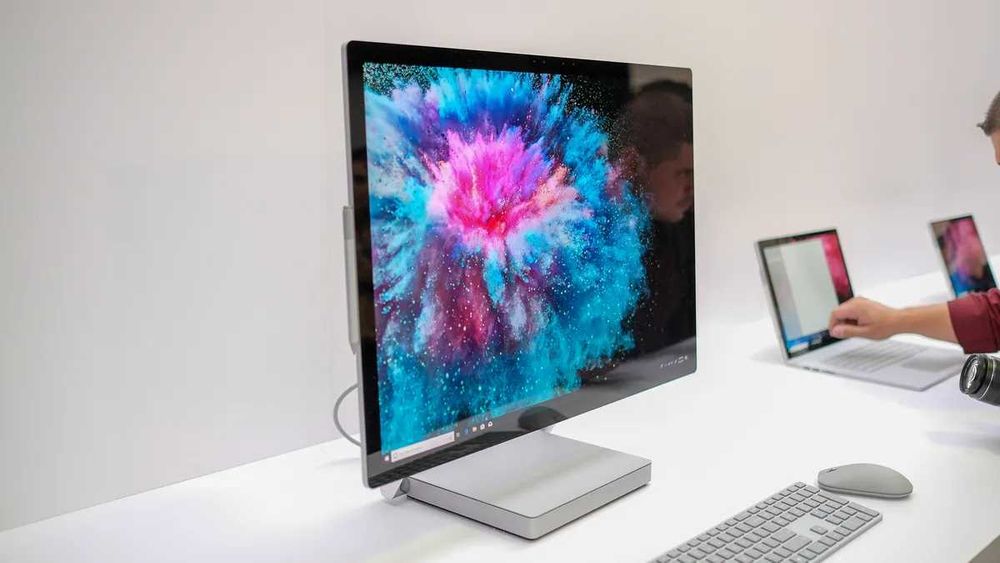 Microsoft Surface Studio all-in-one PC
