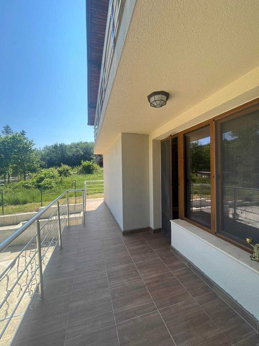 Дава се под наем Къща в София, Лозенец - 190 кв.м за 1750 € - Снимка #10