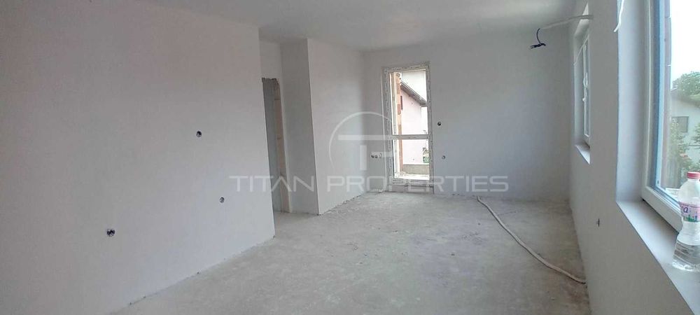 Продава се Двустаен апартамент в Пловдив, Прослав - 75 кв.м за 1000 €/кв.м - Снимка #2