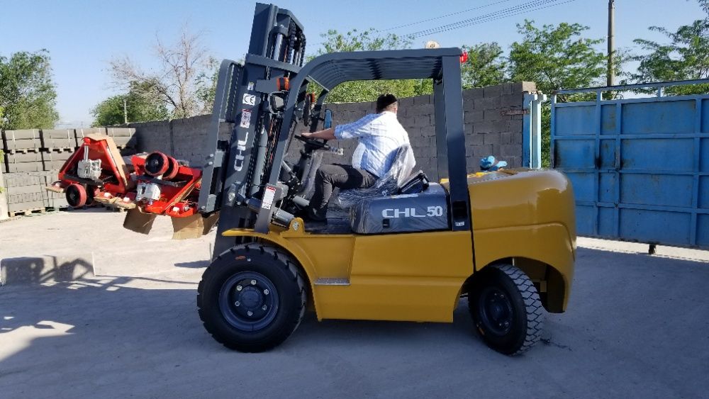 Вилочный погрузчик HELI-CHL CPCD50  кара