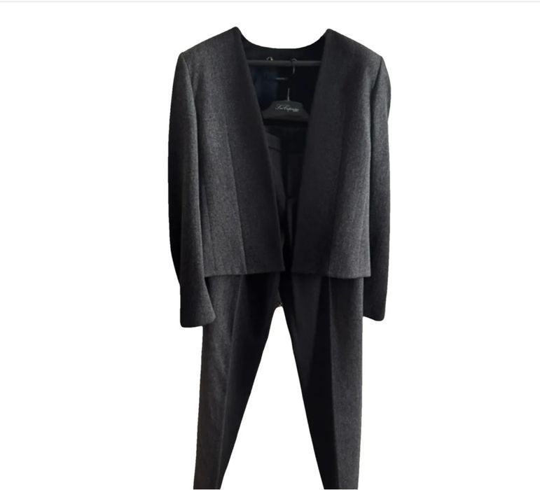 Compleu Gucci autentic 100%  nou eticheta