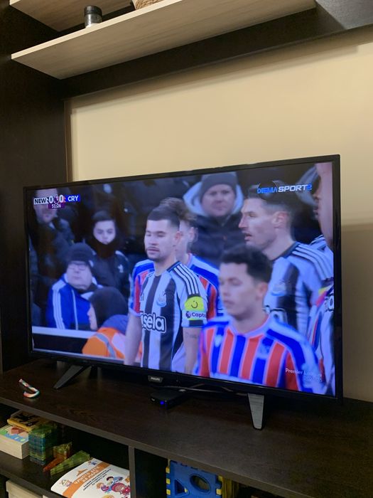 Телевизор philips