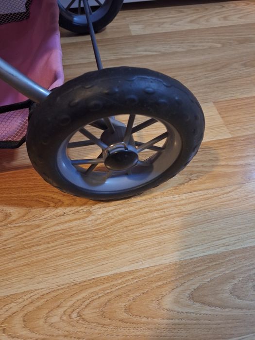 Количка за кукли