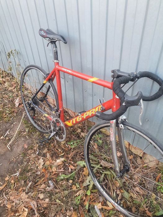 Шоссейный велосипед