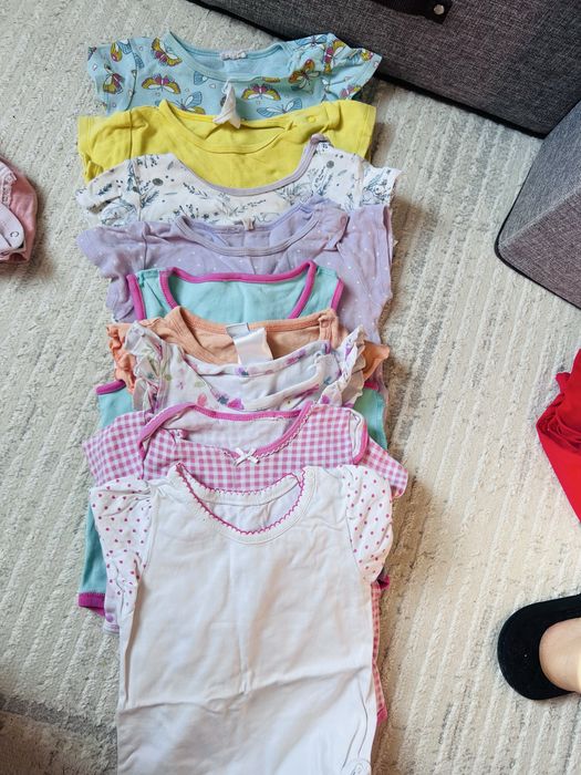 Продается детские  вещи!