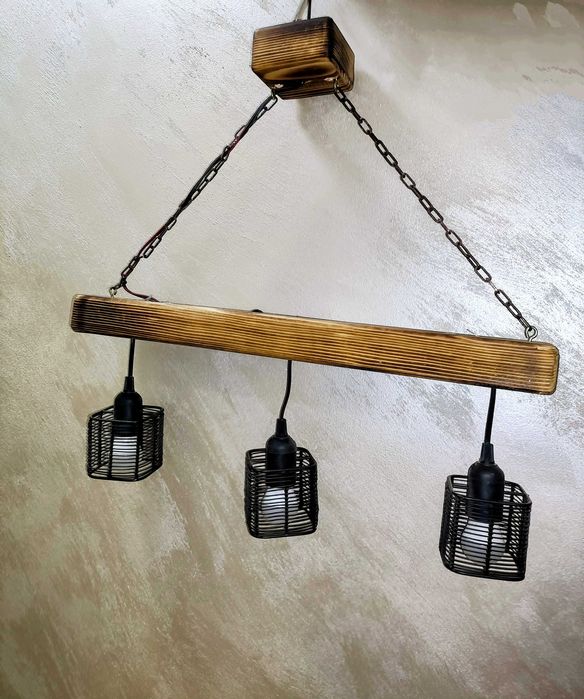 Полилеи за таван