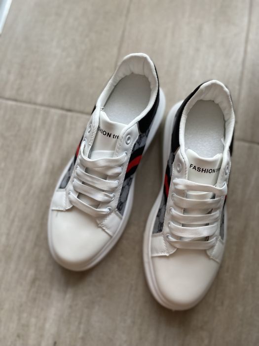 Продам кеды мужские