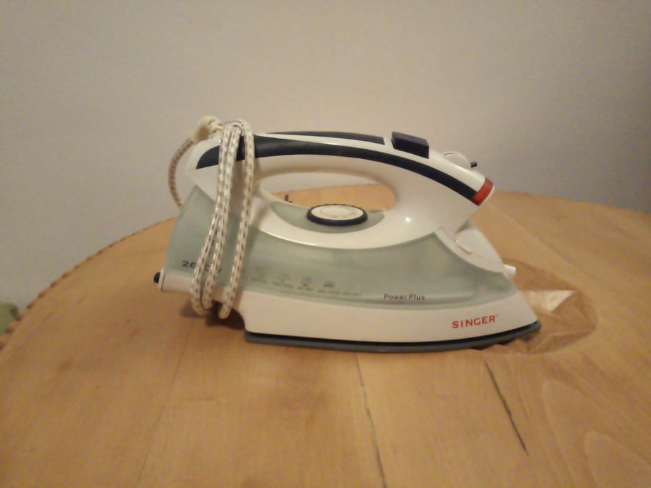 Fier de calcat Singer