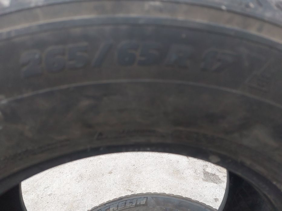 265/65/17 зимни гуми в добро състояние за джип възможен монтаж