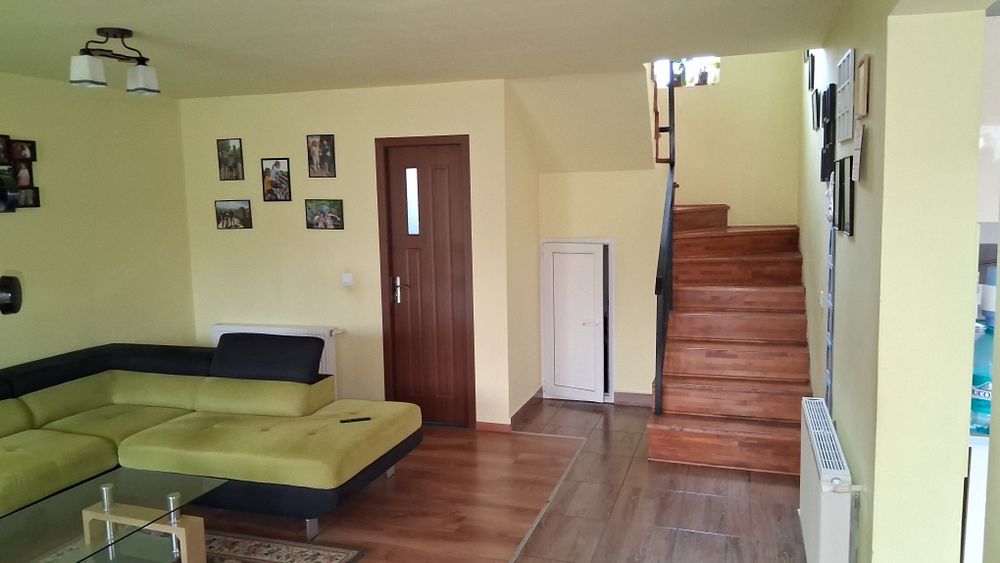 Casă cu 3 dormitoare