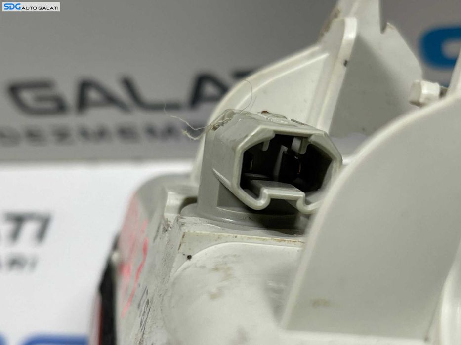 Stop Lampa Tripla Centrala Auxiliara de pe Haion Haion Portbagaj Mazda 3 2003 - 2009 [2513]