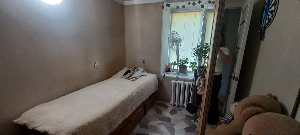 Продается  2 комнатная квартира