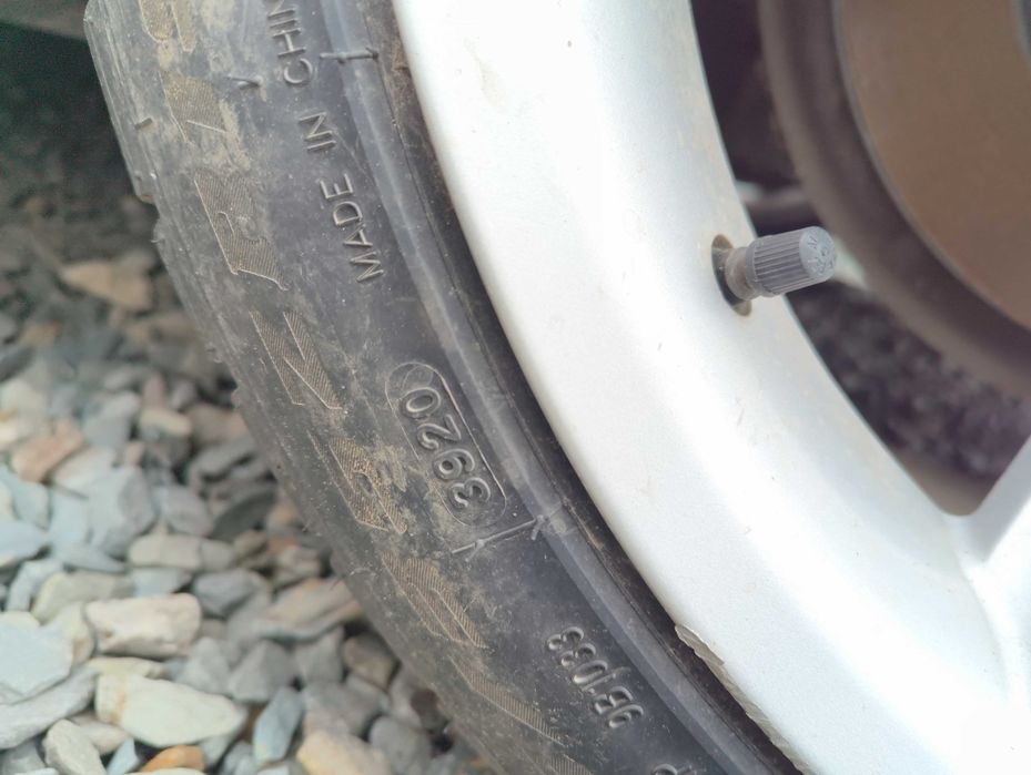 Jante cu cauciucuri vara BMW 23540/19 și 275/35/19