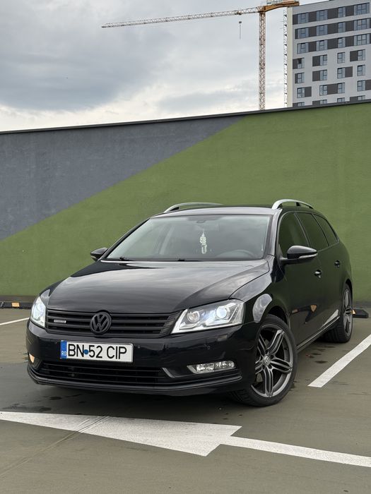VOLKSWAGEN Passat 2012