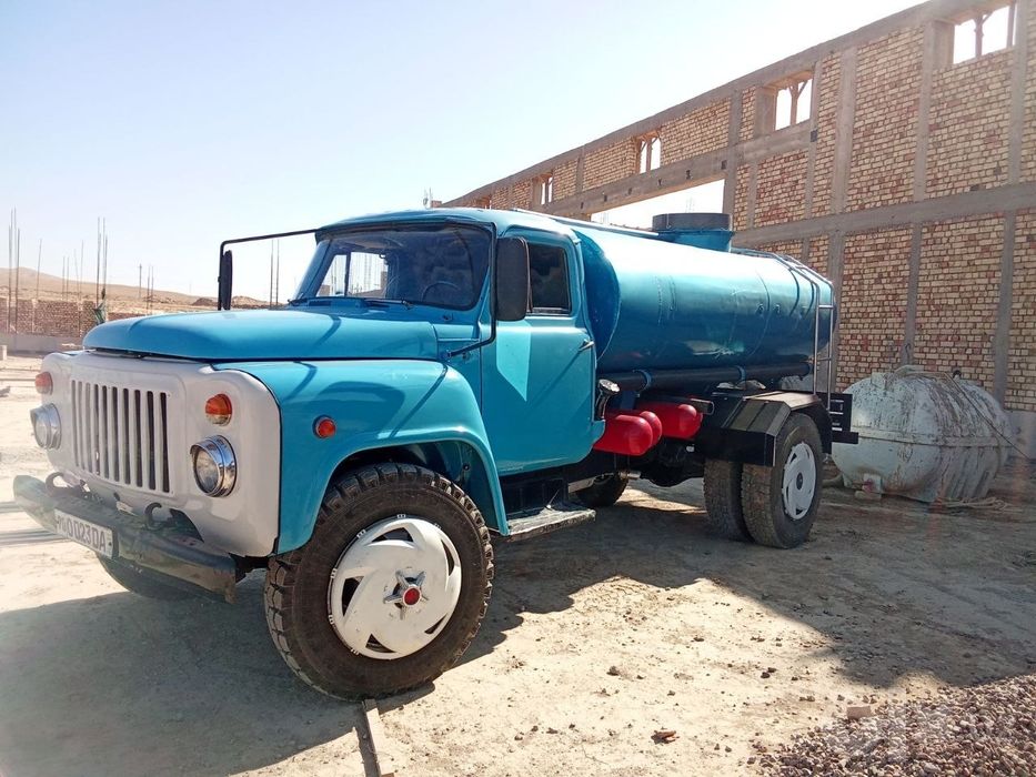 Gaz 53 vadavoz sotiladi narxi 55 mln kelishiladi