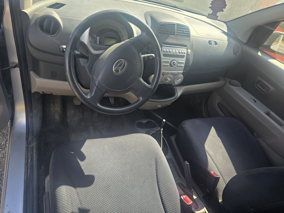 Dezmembrez Daihatsu Sirion 1.0 tip 1KR-FE 51KW euro 4 an 2006