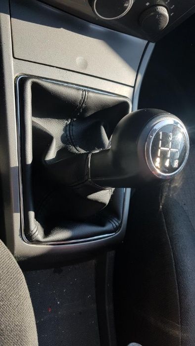Топка за скоростен лост с маншон OPEL/VAUXHALL Astra H 5 и 6 скорости