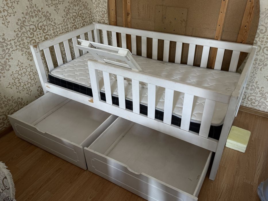 Детская кровать 160 х 90