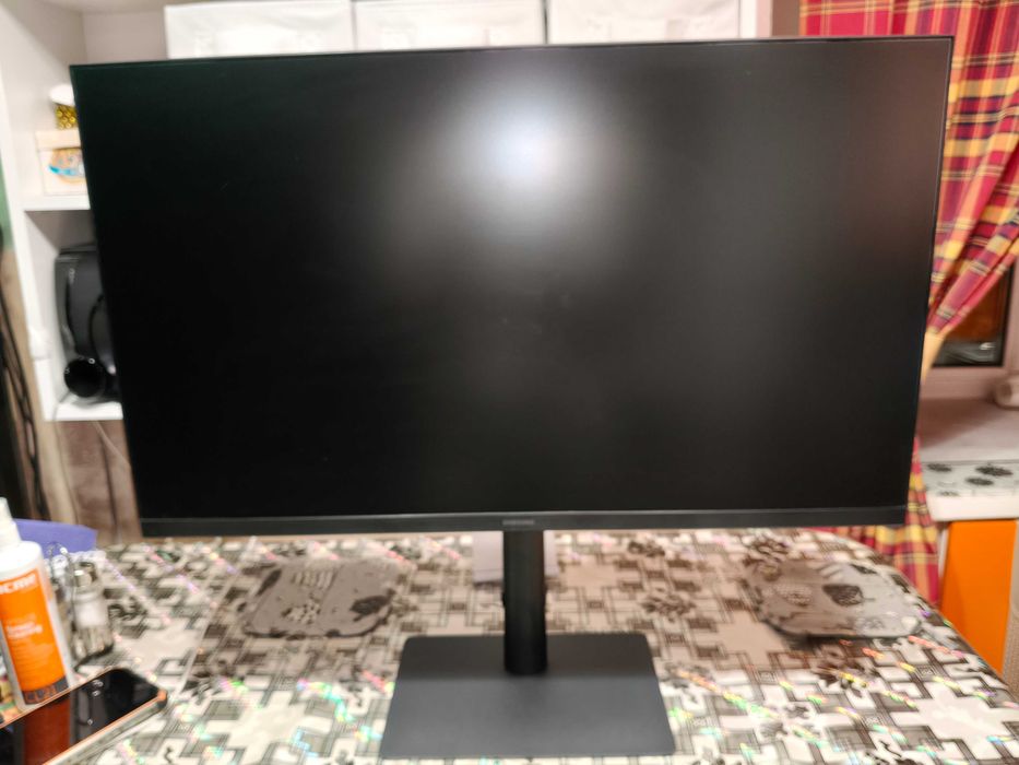 Монитор 27" Samsung LS27B610EQI