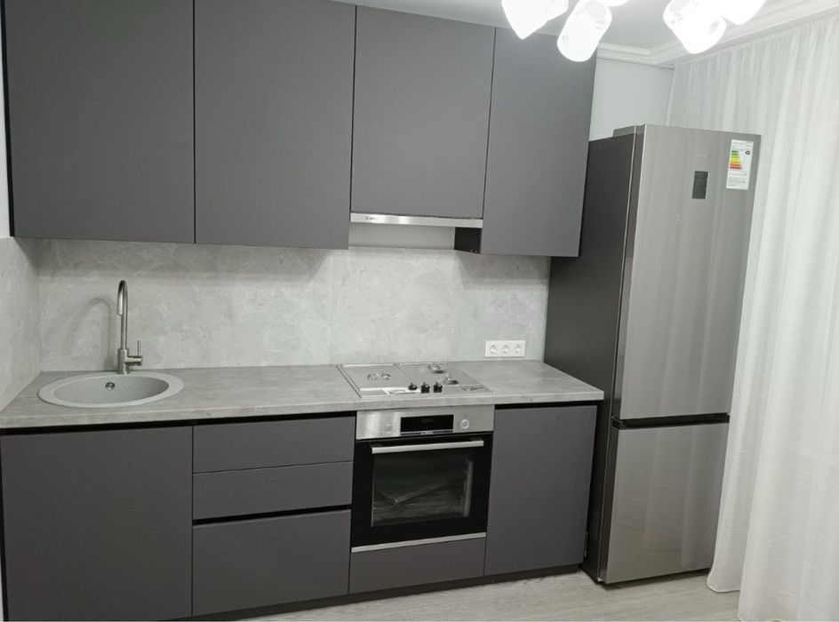 Кухонный . Шкаф . Прихожий