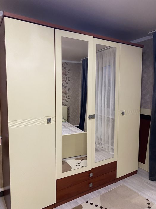 Продам спальный гарнитур в хорошем состоянии , забрать с КШТ