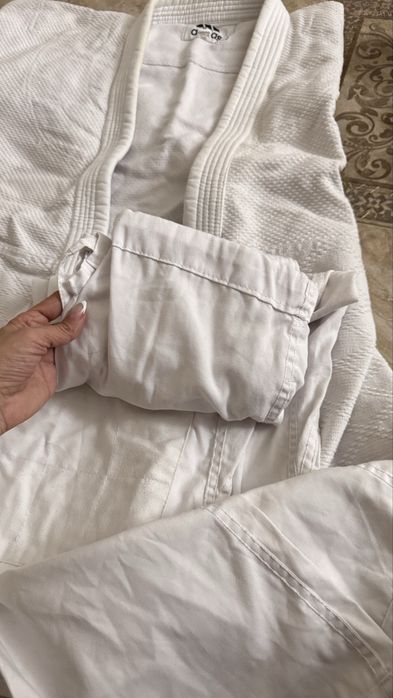 Кимоно практически новое