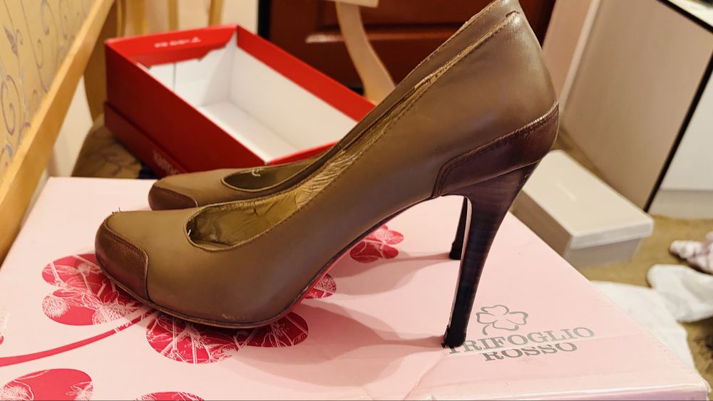 Отдам даром туфли