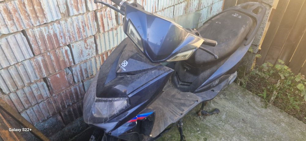 Scuter electric în stare de funcționare