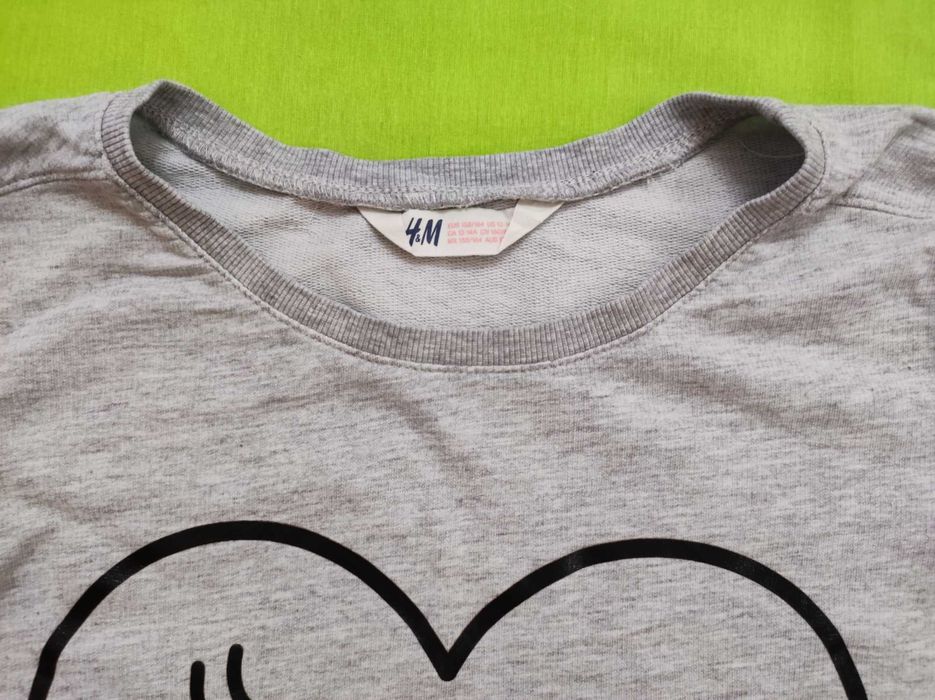 Блуза на Н&М за момиче